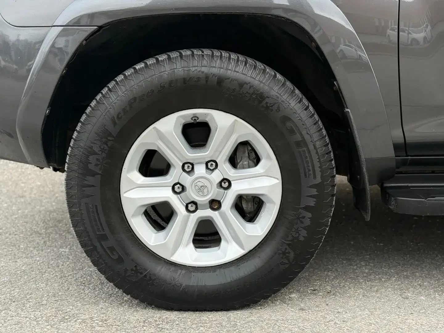 Toyota 4runner SR5, снимка 6 - Автомобили и джипове - 56208868