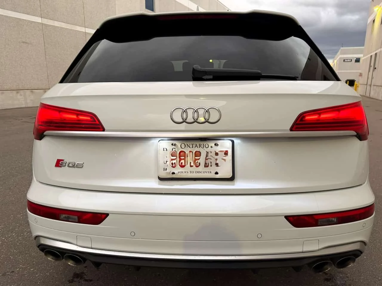 Audi SQ5 * Technik * CARFAX * , снимка 4 - Автомобили и джипове - 56584183