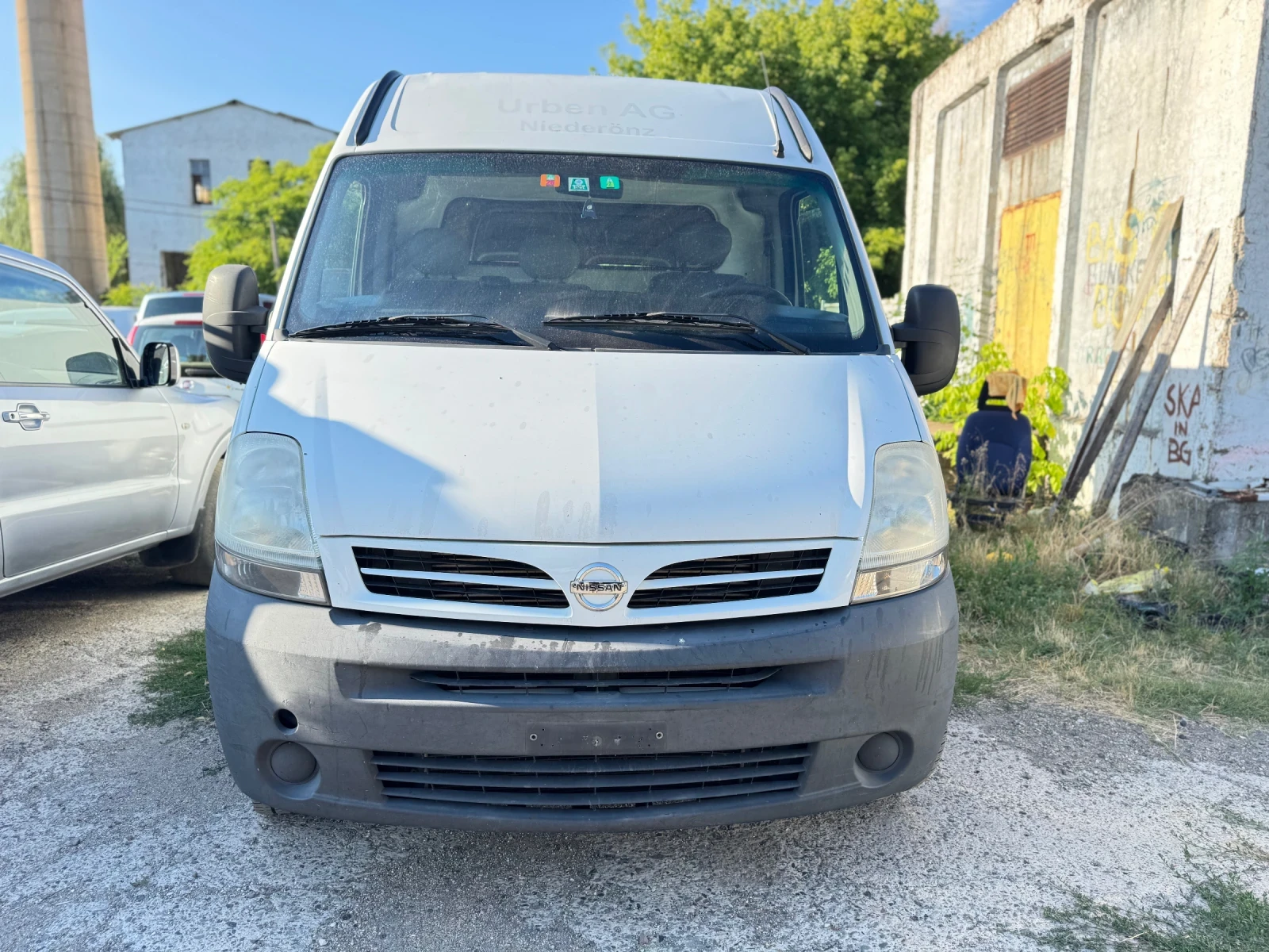 Nissan Interstar Швейцария 2.5 100 кс - изображение 2