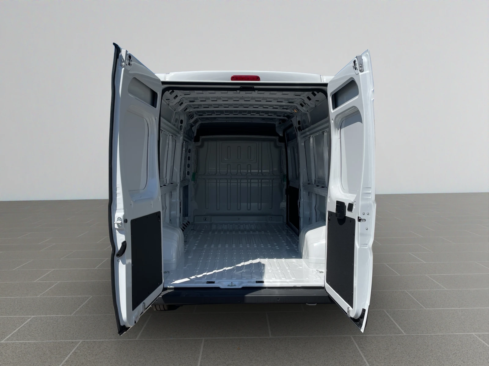 Fiat Ducato VAN 335L3H2 2.2 Multijet 140 MT | Mobile.bg   15