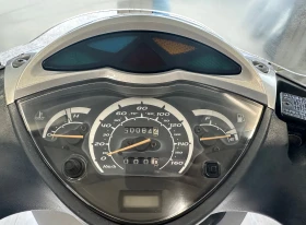 Honda Sh 150i регистриран, снимка 3