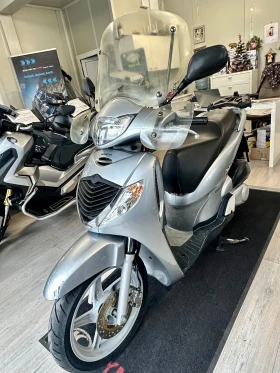 Honda Sh 150i регистриран, снимка 8