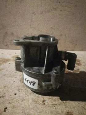 вакуум помпа Renaul Suzuki - dci , снимка 1