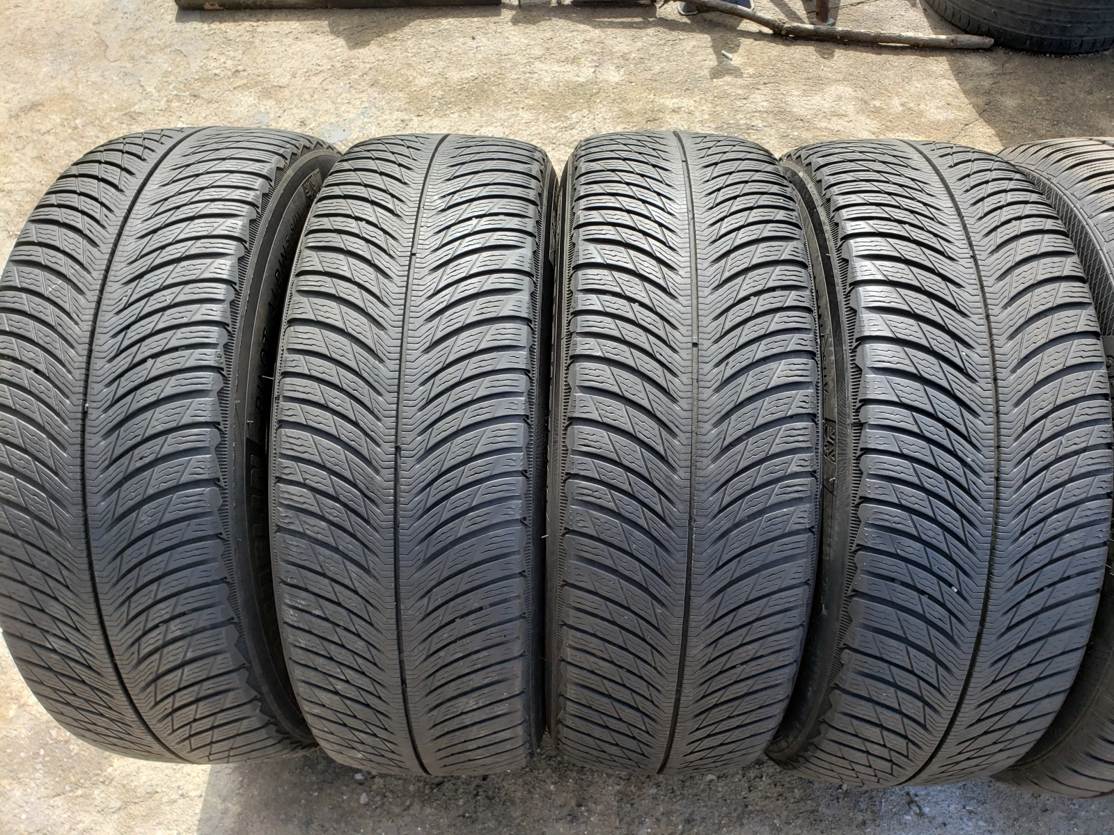  235/60R18 | Mobile.bg   2