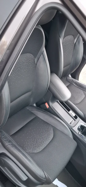 Hyundai I30 1.6 Euro 6 Moon rock Distronic Лимитирана!!, снимка 17