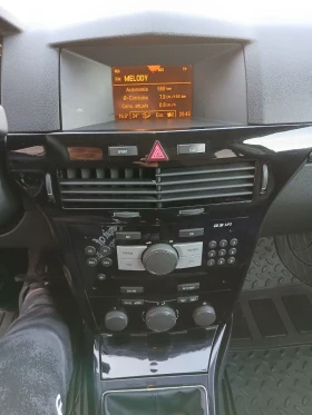 Opel Astra 1.7 GTC, снимка 11