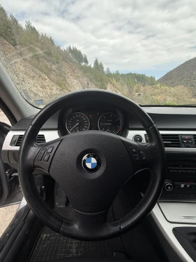 BMW 320, снимка 13