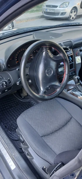 Mercedes-Benz C 220, снимка 8