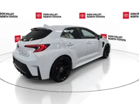 Toyota Corolla * GR * КОМПЛЕКТ ГУМИ * ДИСТРОНИК * ПОДГРЕВ - 41850 € / 81851.49 лв. - 21022538 8