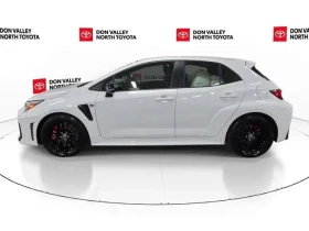 Toyota Corolla * GR * КОМПЛЕКТ ГУМИ * ДИСТРОНИК * ПОДГРЕВ - 41850 € / 81851.49 лв. - 21022538 5