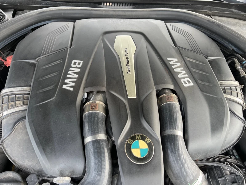 BMW 750  i 4.4L 32V Twin Turbocharged V8 ЛИЗИНГ БЕЗ ПЪРВ.В, снимка 17 - Автомобили и джипове - 47184194