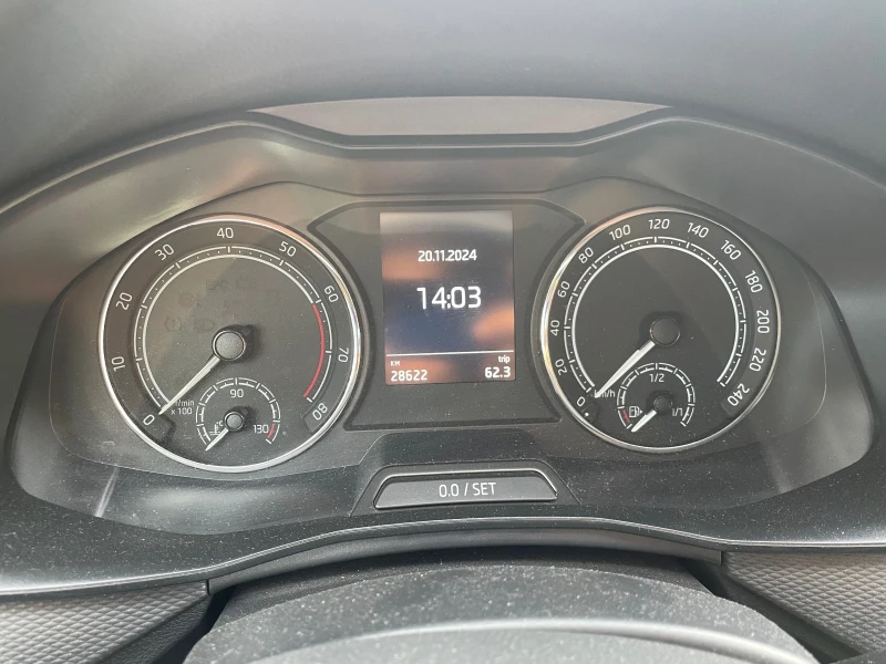 Skoda Scala 1.0 TSI, снимка 5 - Автомобили и джипове - 48038554