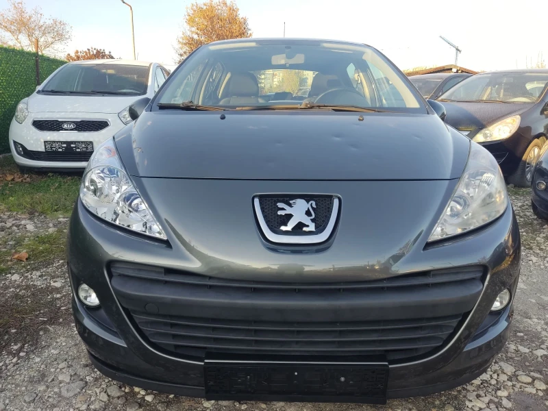 Peugeot 207 1.4i - 75кс., снимка 5 - Автомобили и джипове - 48580569