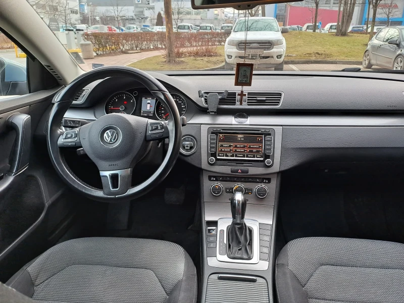 VW Passat B7, снимка 3 - Автомобили и джипове - 48799060