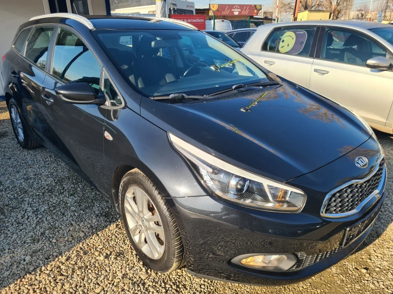 Kia Ceed 1.4 i EURO 5, снимка 3 - Автомобили и джипове - 48822054