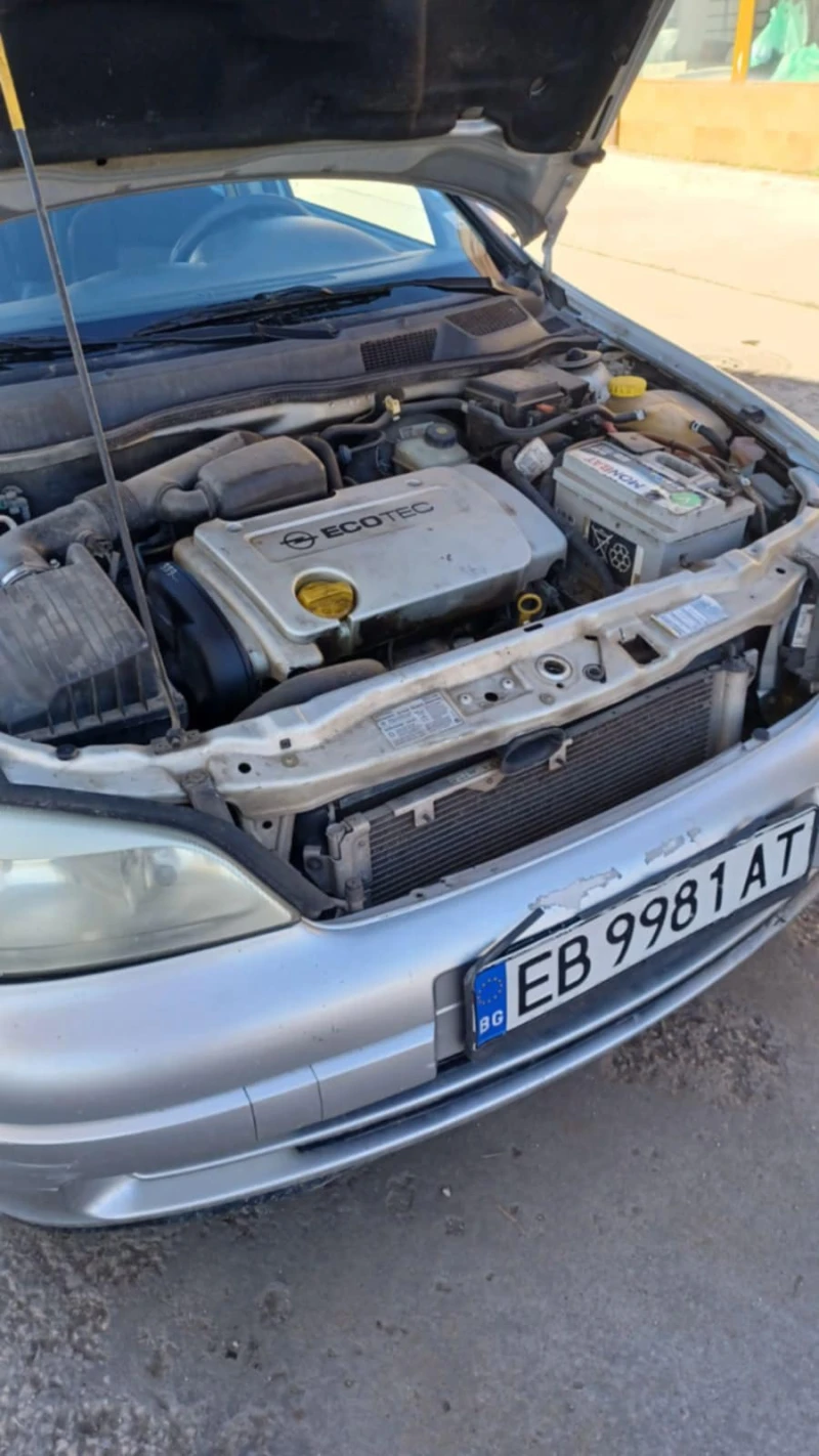 Opel Astra, снимка 3 - Автомобили и джипове - 49379639