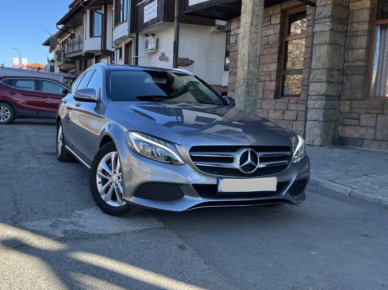 Mercedes-Benz C 220 автоматик, снимка 1 - Автомобили и джипове - 49606710