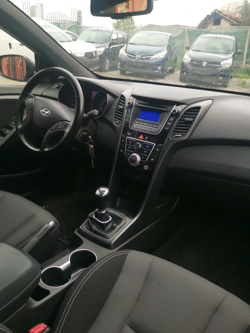 Hyundai I30 1.4 бензин  99 коня, снимка 9 - Автомобили и джипове - 49989993