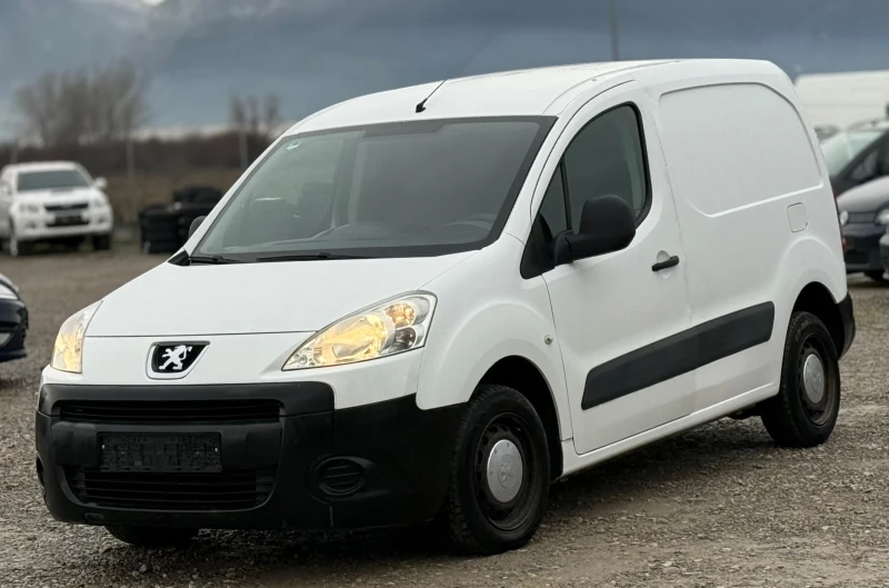 Peugeot Partner 1.6HDi * Климатик* , снимка 3 - Автомобили и джипове - 53083154