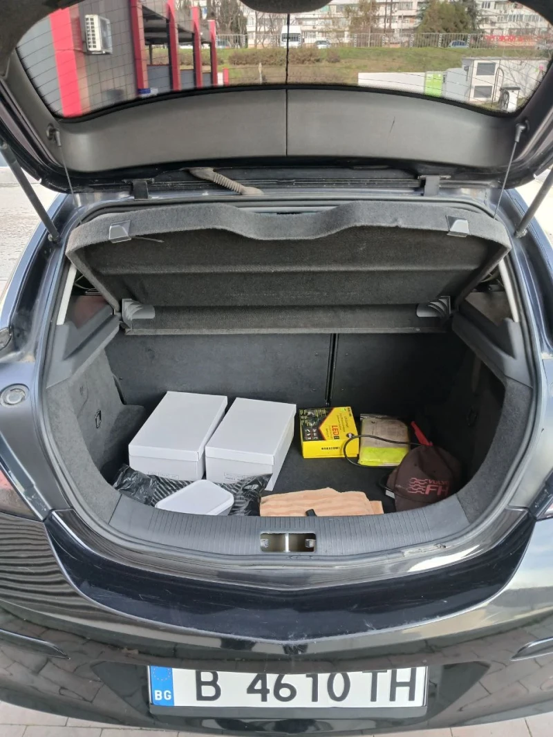Opel Astra 1.7 GTC, снимка 6 - Автомобили и джипове - 53090493