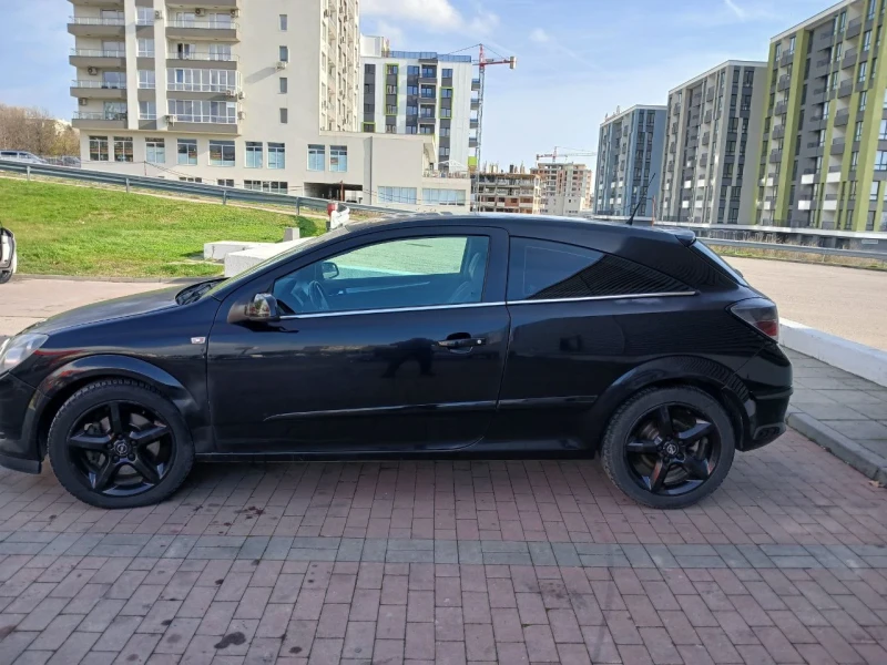 Opel Astra 1.7 GTC, снимка 3 - Автомобили и джипове - 53090493
