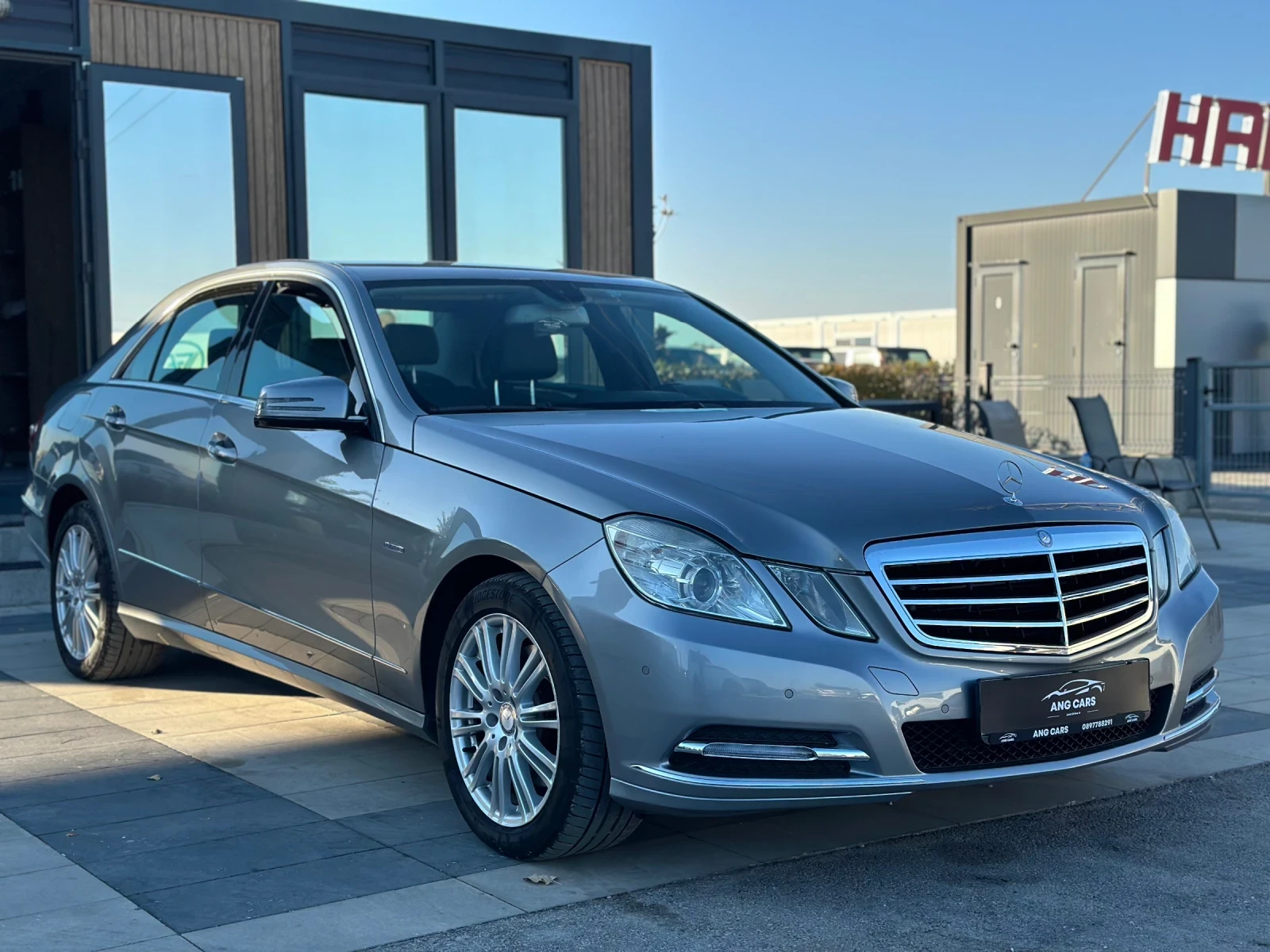 Mercedes-Benz E 350 * Blueefficiency* 7G Tronic*  - изображение 2