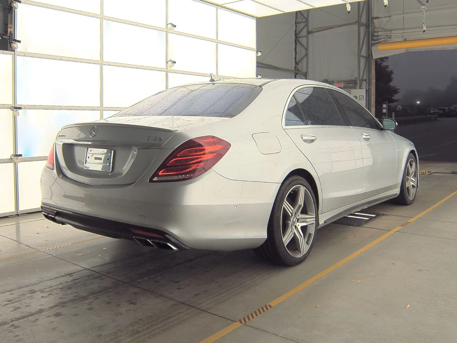 Mercedes-Benz S 63 AMG 4MATIC* FULL* BURMESTER* Distronic* Панорама* Обду - изображение 3