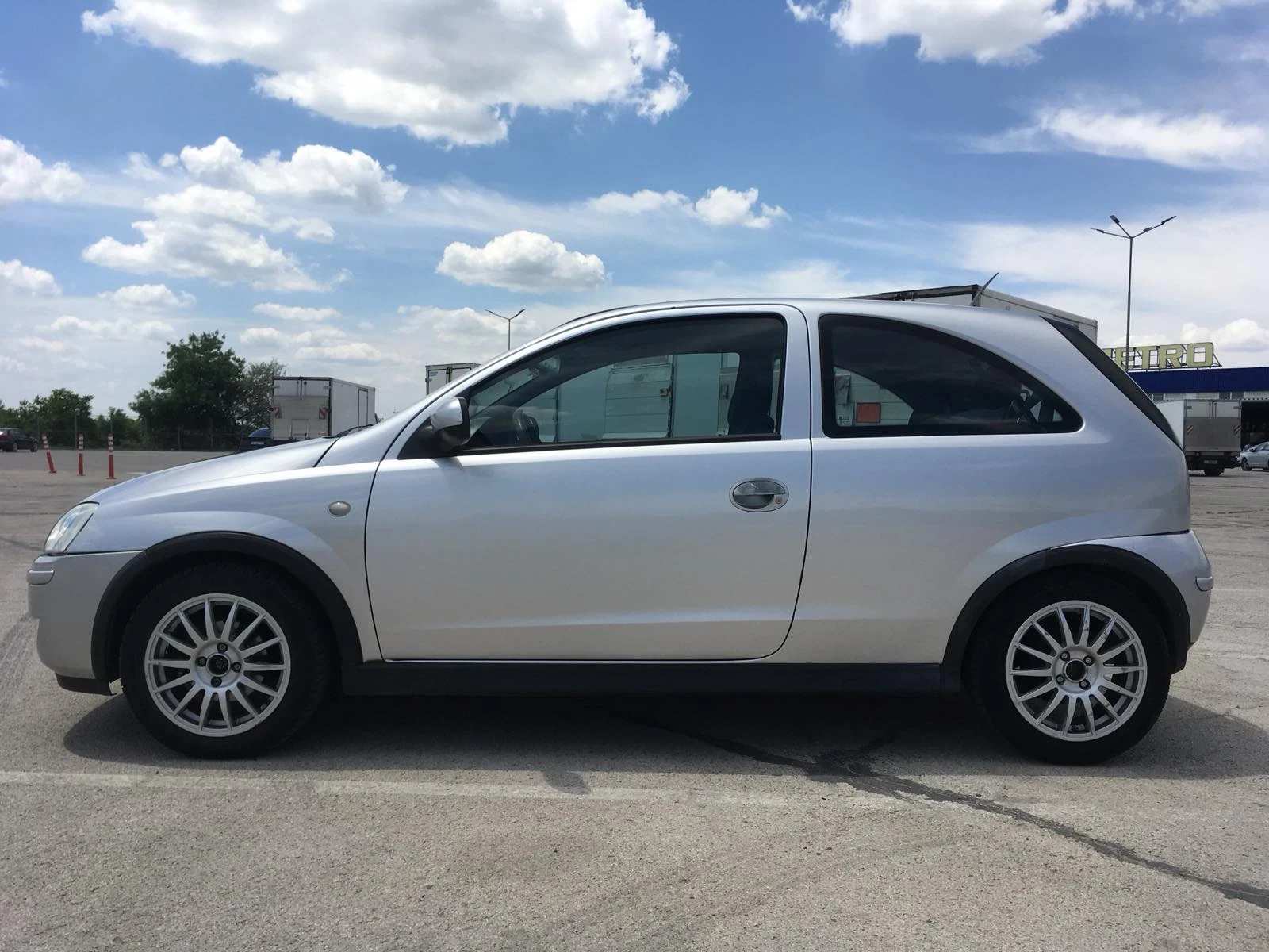 Opel Corsa 1.2 16 v Twinport - изображение 5