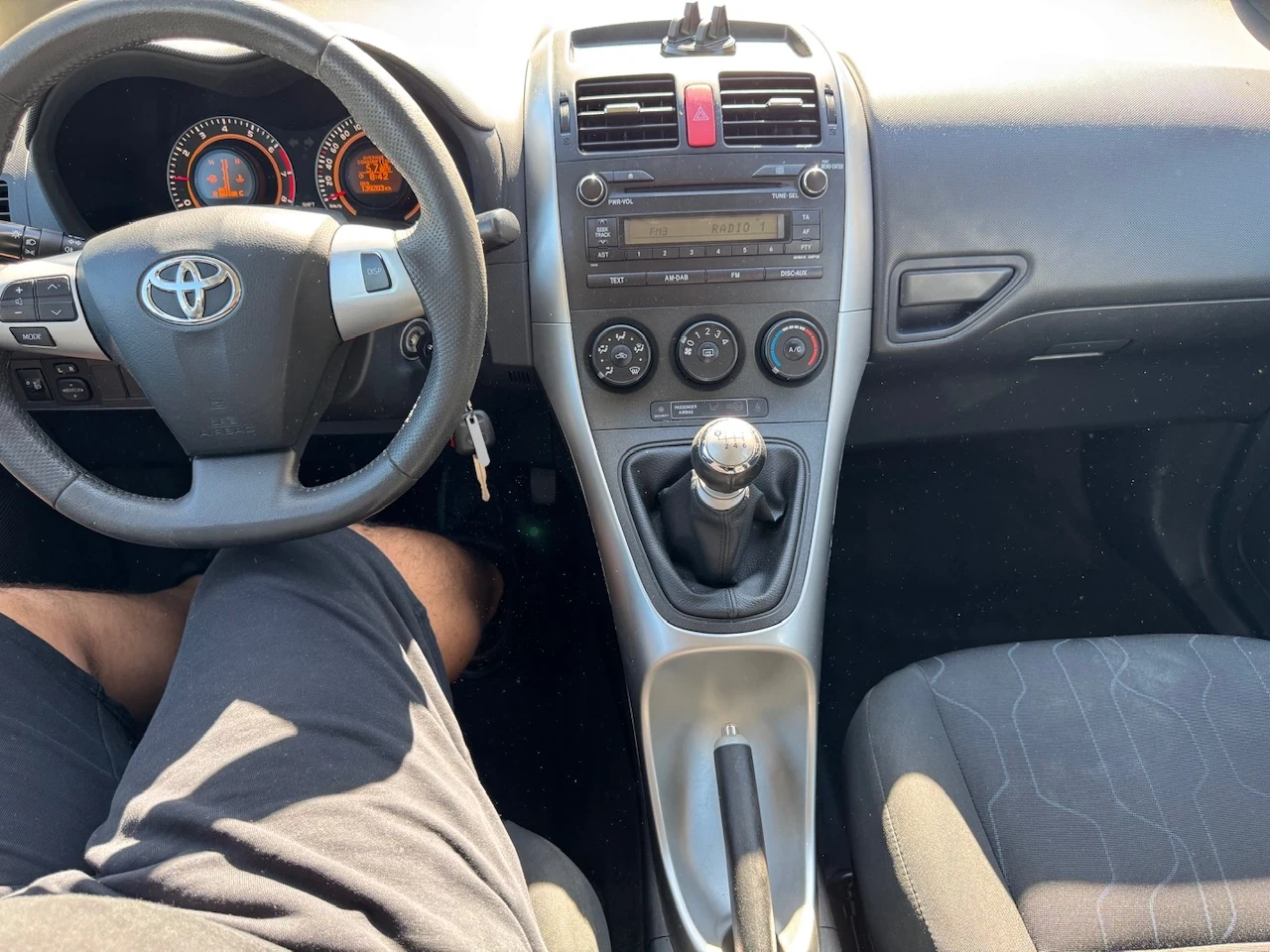 Toyota Auris 1.33i Facelift/�������� | Mobile.bg � ����������� 14
