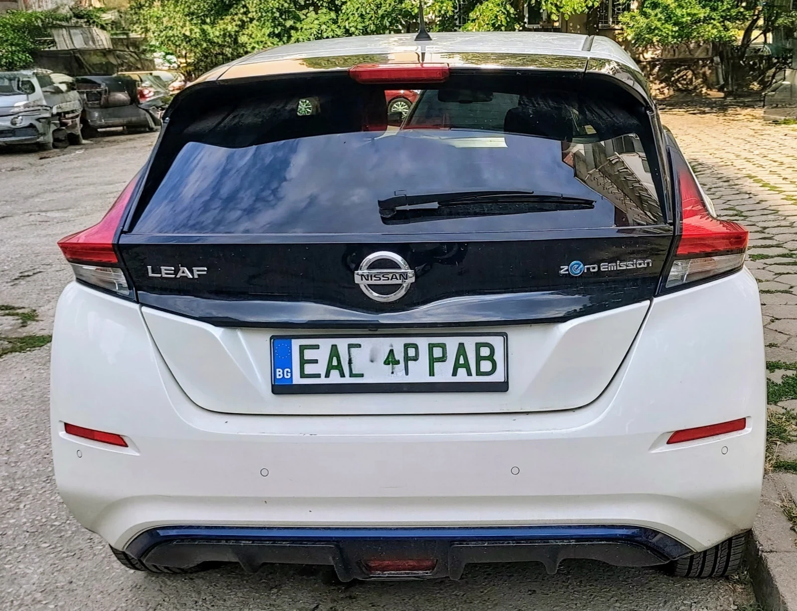 Nissan Leaf  40 kwh - изображение 3