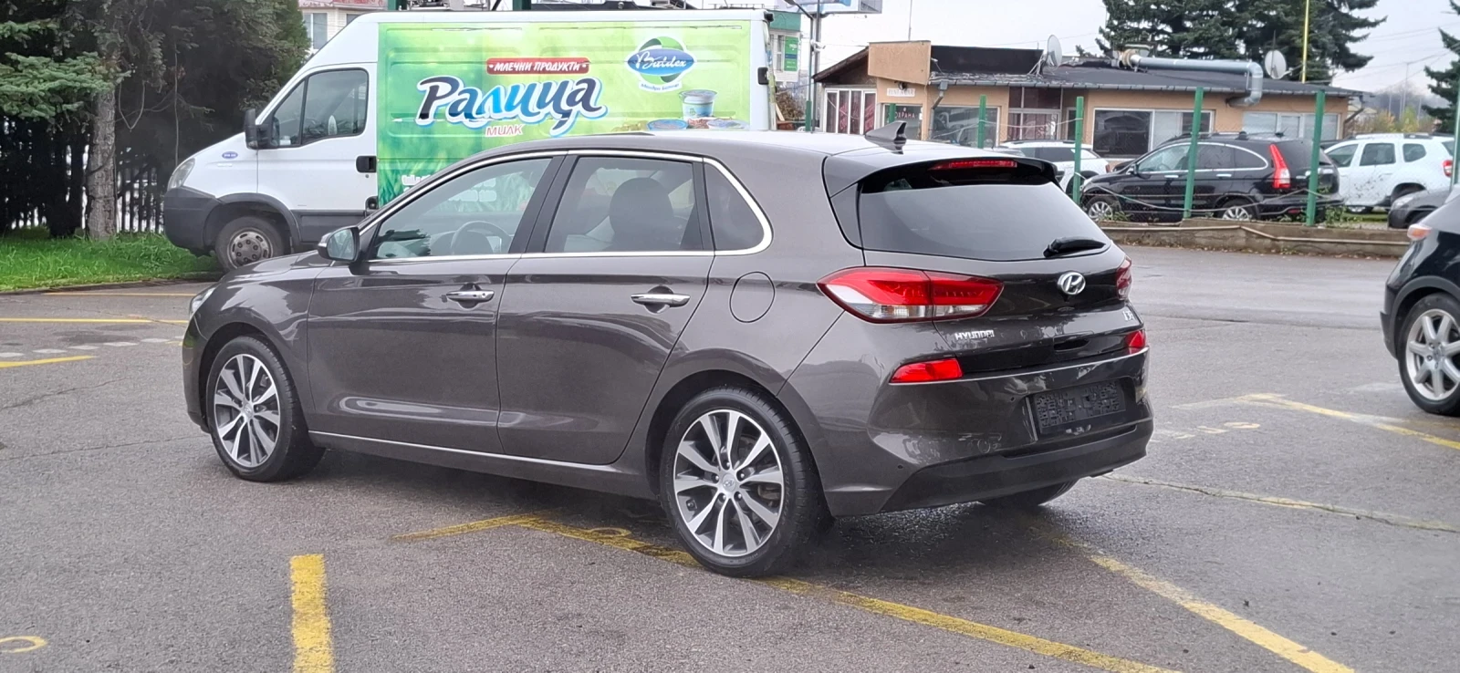 Hyundai I30 1.6 Euro 6 Moon rock Distronic Лимитирана!! - изображение 5