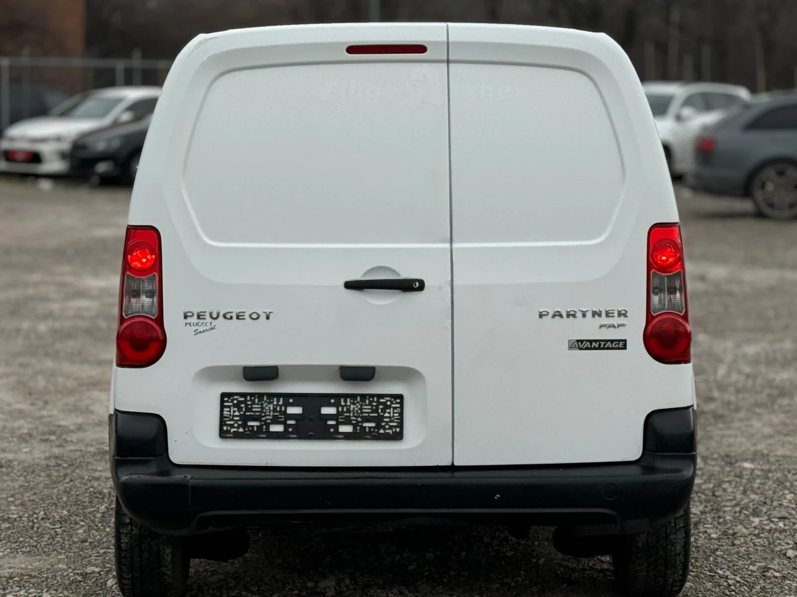 Peugeot Partner 1.6HDi * Климатик*  - изображение 5