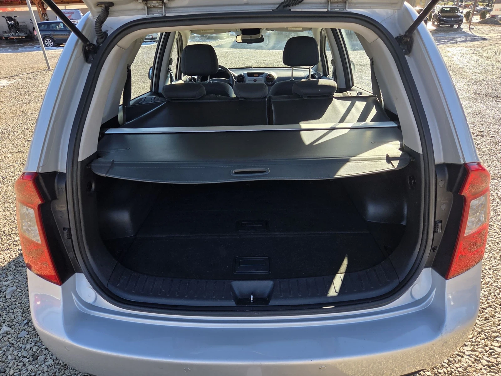 Kia Carens 2.0 I FACE LIFT | Mobile.bg � ����������� 9