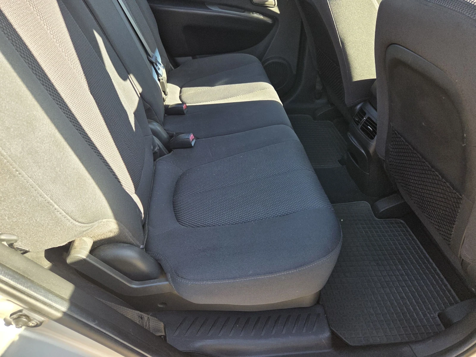 Kia Carens 2.0 I FACE LIFT | Mobile.bg � ����������� 8