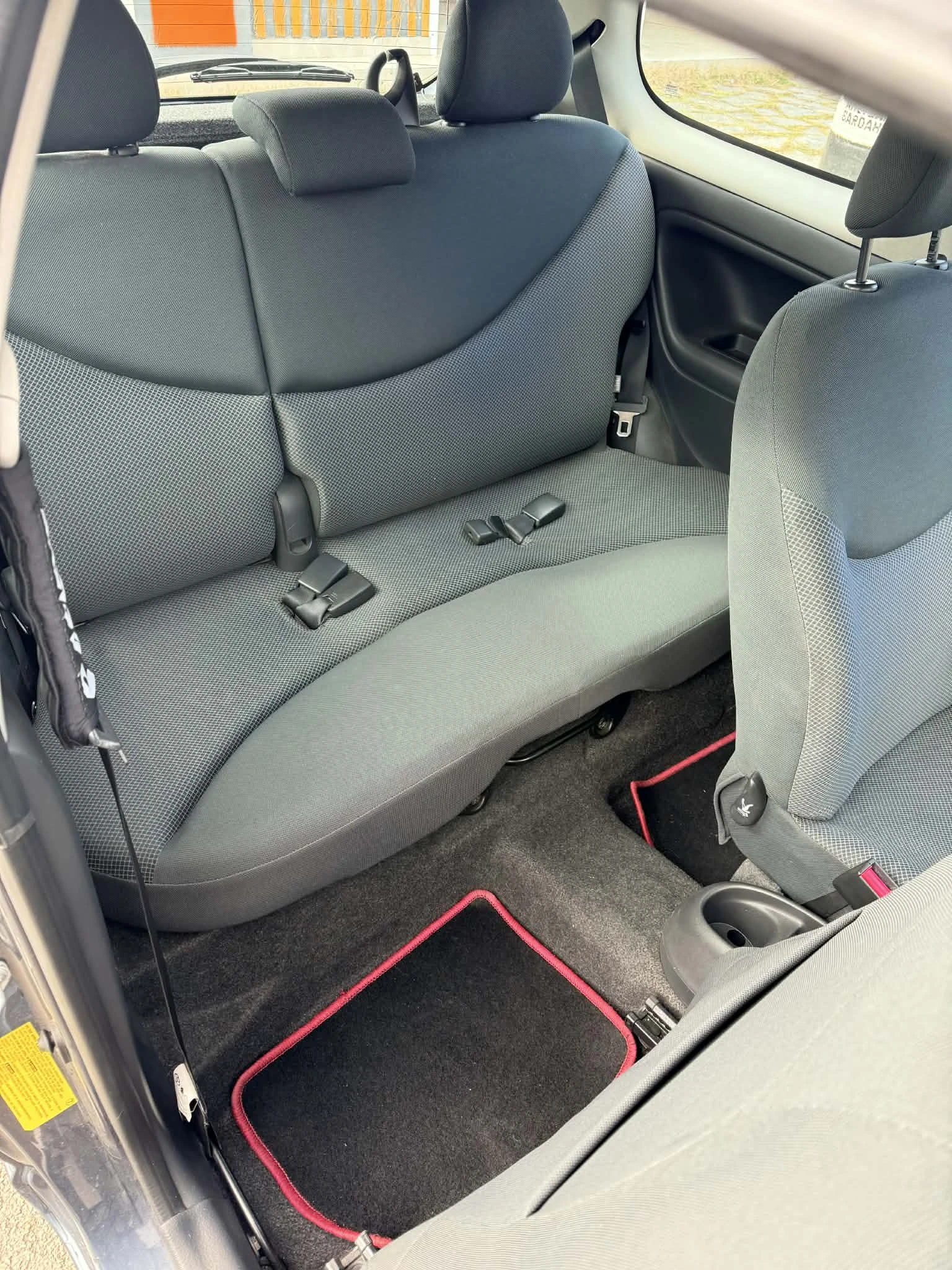 Toyota Yaris 1.3 VVT-i FACELIFT Bluetooth - изображение 9