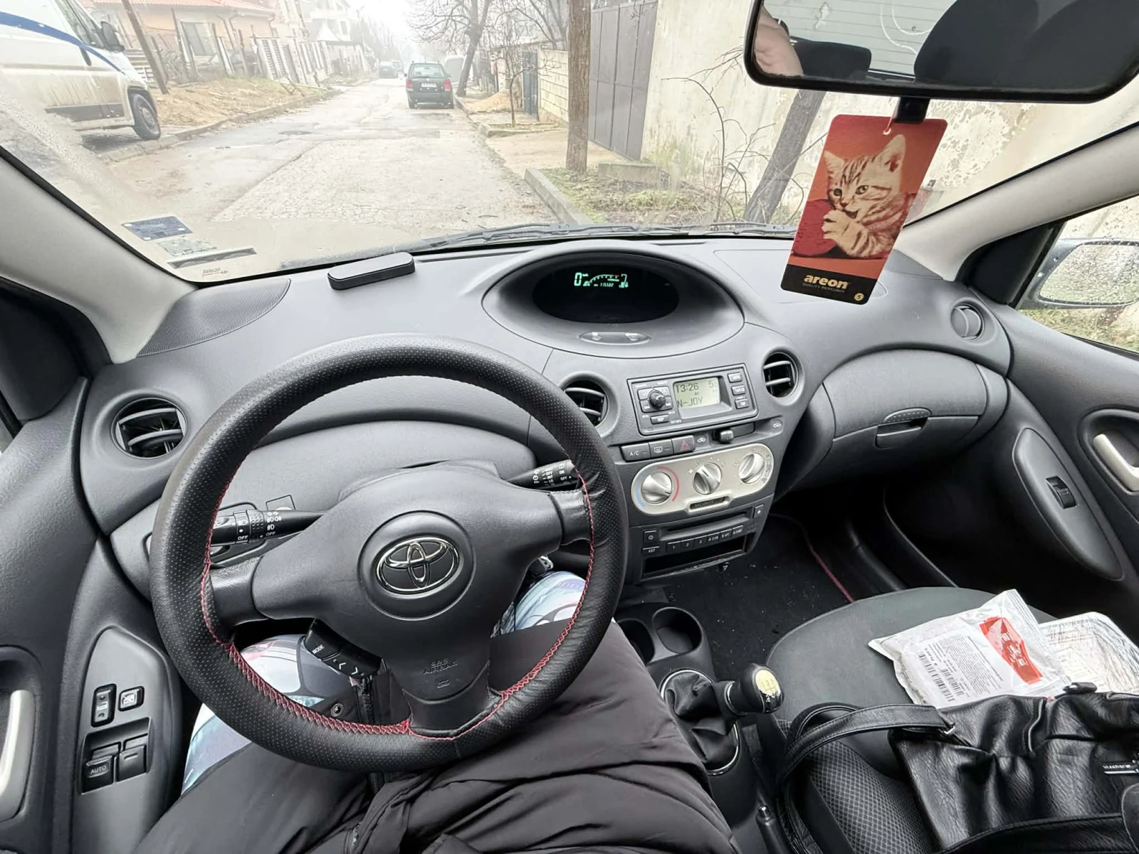 Toyota Yaris 1.3 VVT-i FACELIFT Bluetooth - изображение 6