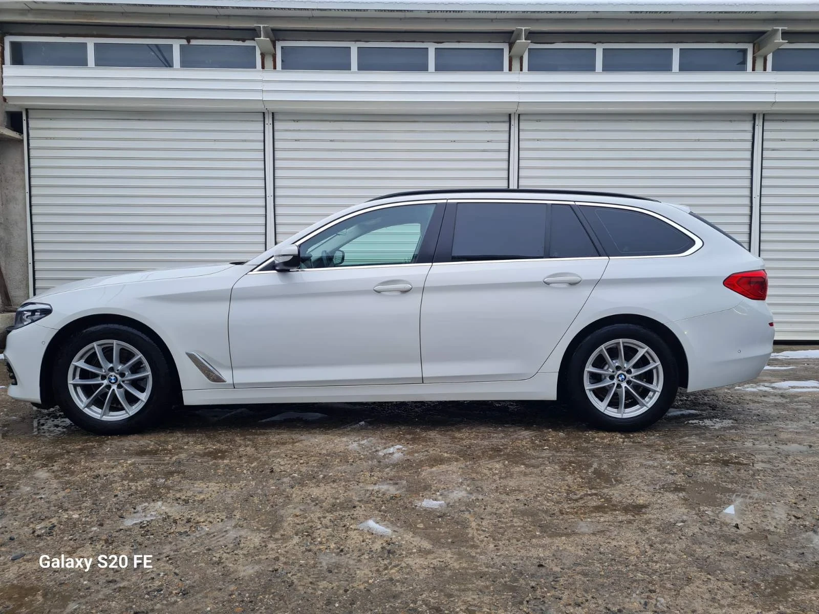 BMW 520 i Германия! Ел.теглич! Подгрев волан! Чисто нова! - изображение 5