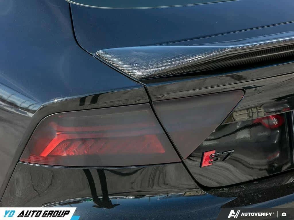 Audi S7 /DISTRONIC/360/MATRIX/PANO/NAVI/BOSE , снимка 12 - Автомобили и джипове - 53997221