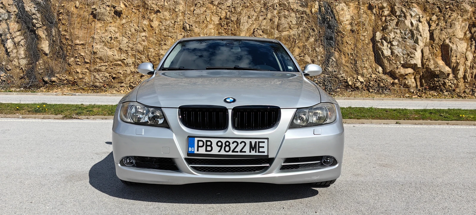 BMW 330 * Само на задно* , снимка 2 - Автомобили и джипове - 54100174