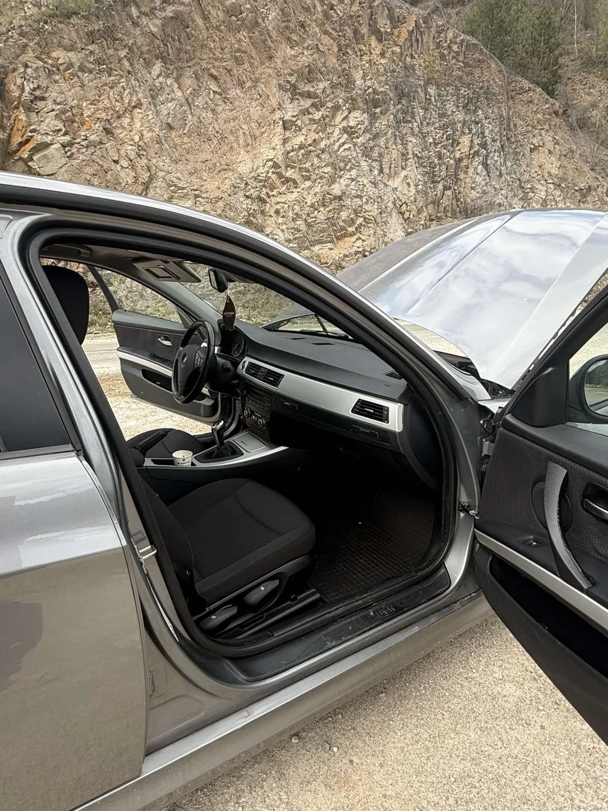 BMW 320, снимка 6 - Автомобили и джипове - 54157706