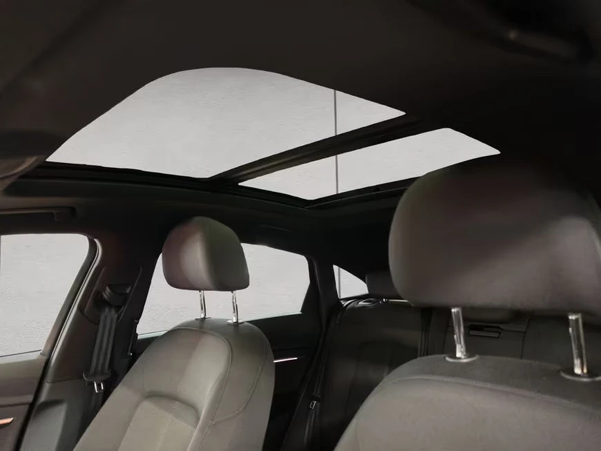 Audi E-Tron SPORTBACK55/408HP/QUTTRO/SLINE/CAM/NAVI/PANO/297z, снимка 13 - Автомобили и джипове - 54193333