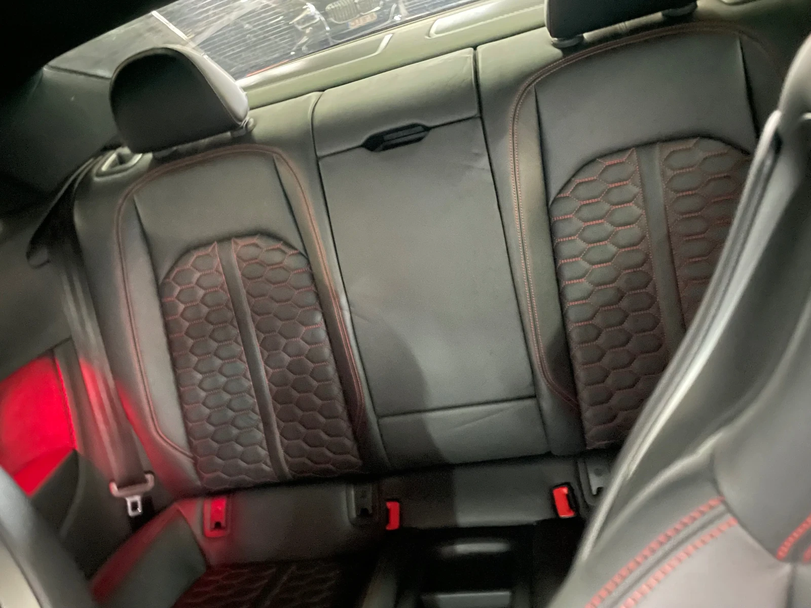Audi Rs5 B&O/head-up/karbon/360/Distr/подгр/Панор/ОБСЛУЖЕН/, снимка 14 - Автомобили и джипове - 54649058