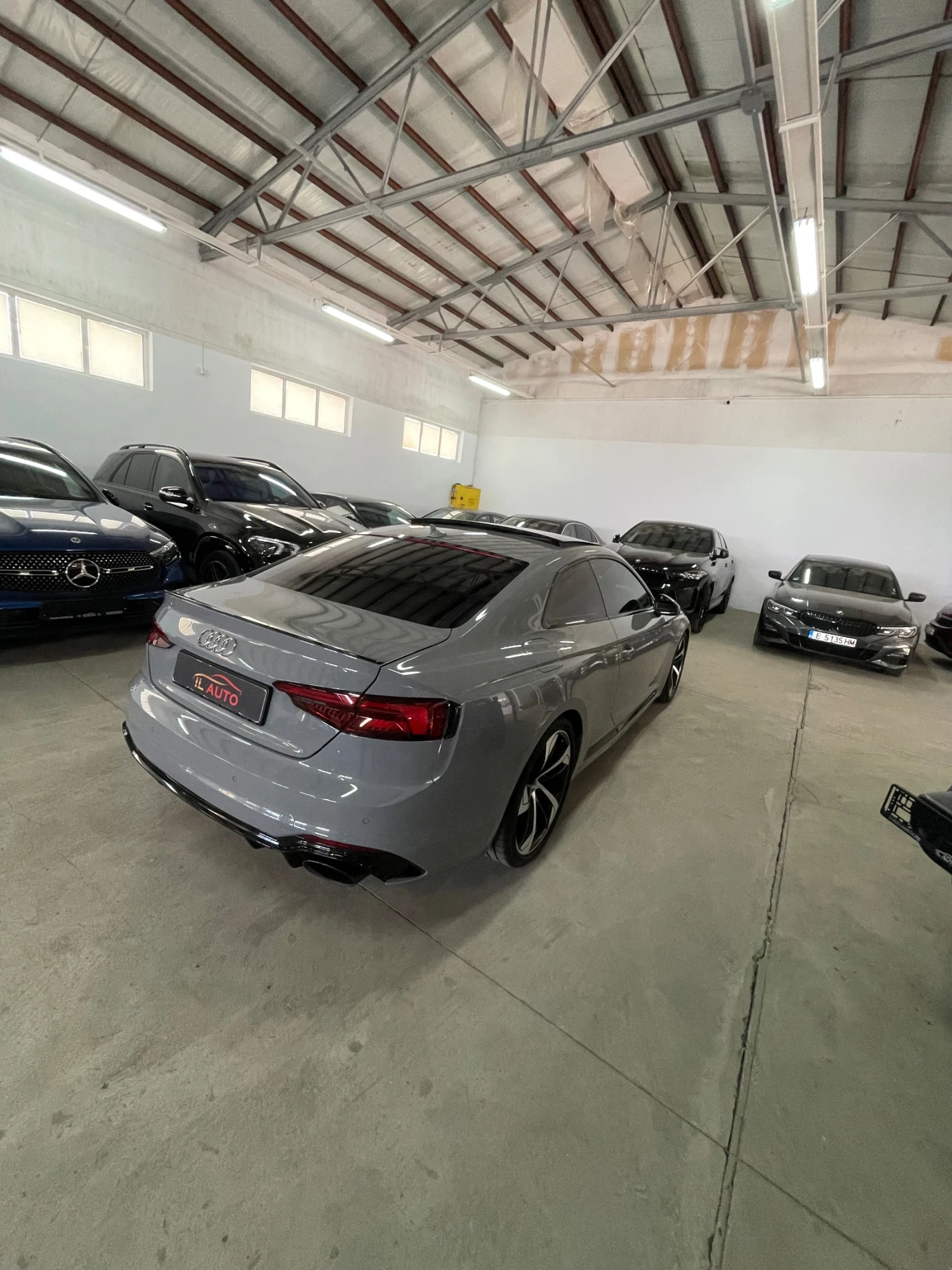 Audi Rs5 B&O/head-up/karbon/360/Distr/подгр/Панор/ОБСЛУЖЕН/, снимка 6 - Автомобили и джипове - 54649058