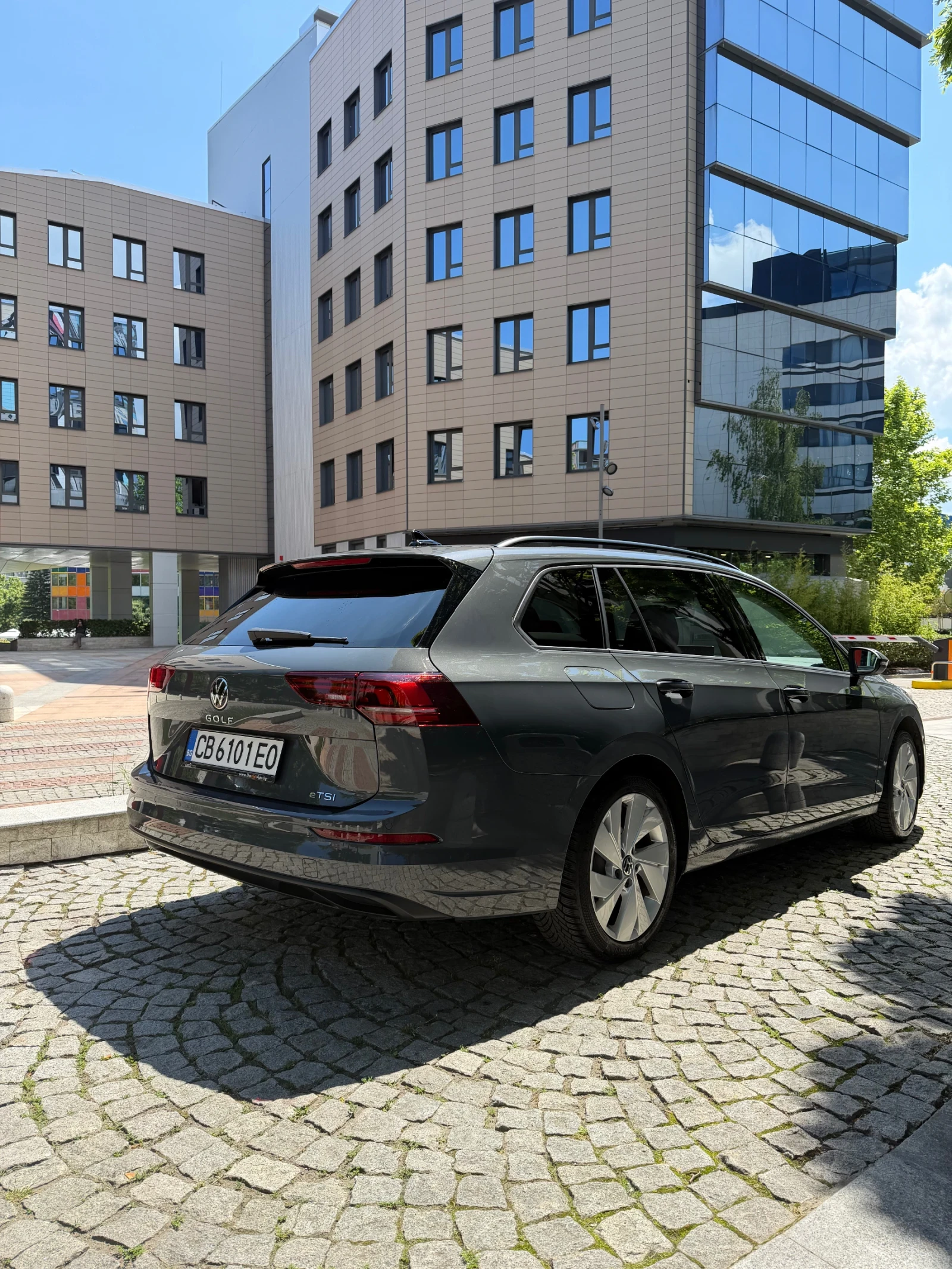 VW Golf 1.5eTSI mild hybrid ГАРАНЦИЯ ДО 2029г., снимка 4 - Автомобили и джипове - 54834492
