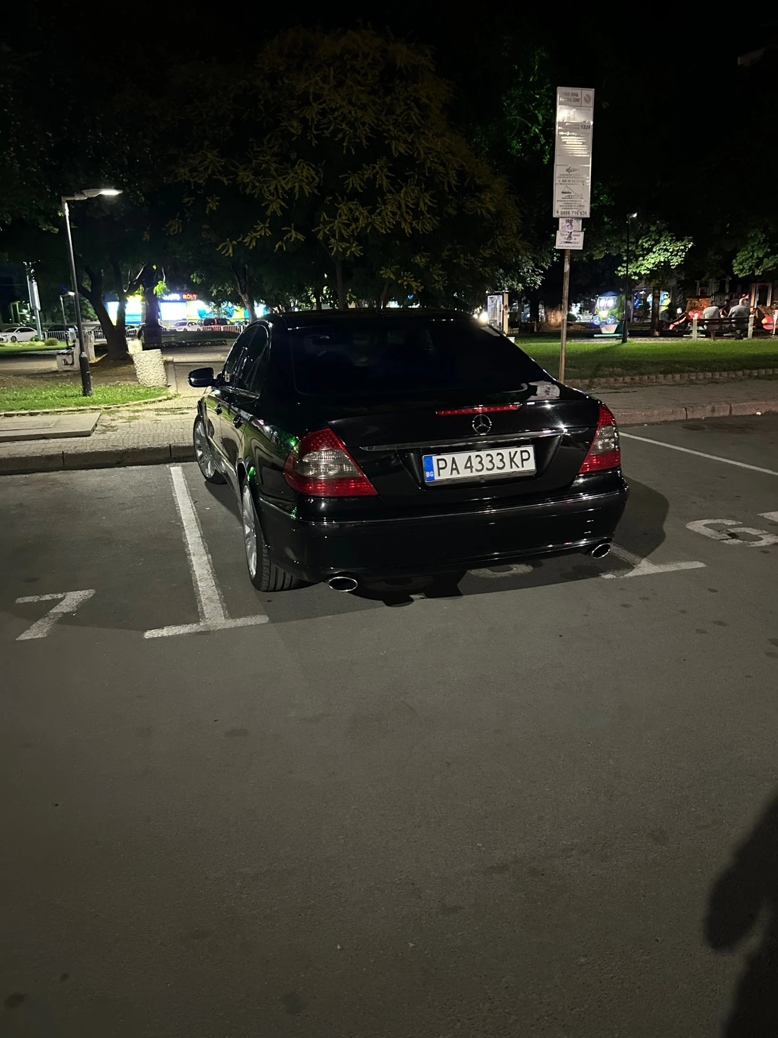 Mercedes-Benz E 320
