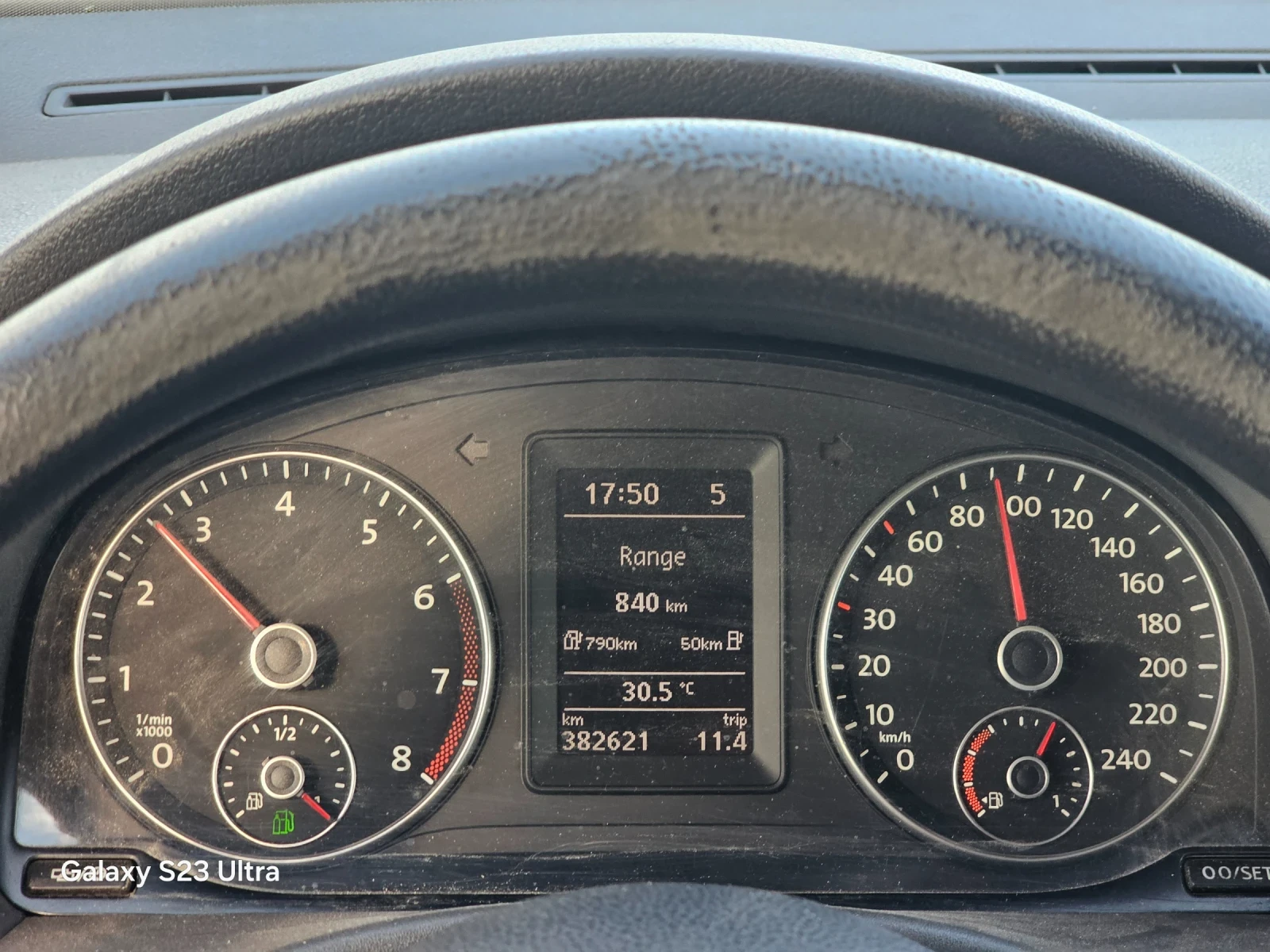 VW Caddy Макси, снимка 10 - Автомобили и джипове - 55730140