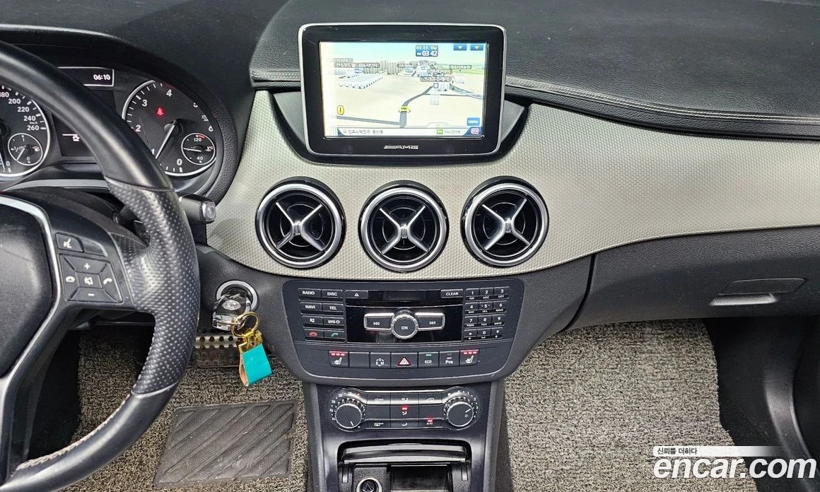 Mercedes-Benz B 200 B200 CDI Blue efficiency Sport pack, снимка 15 - Автомобили и джипове - 56117113