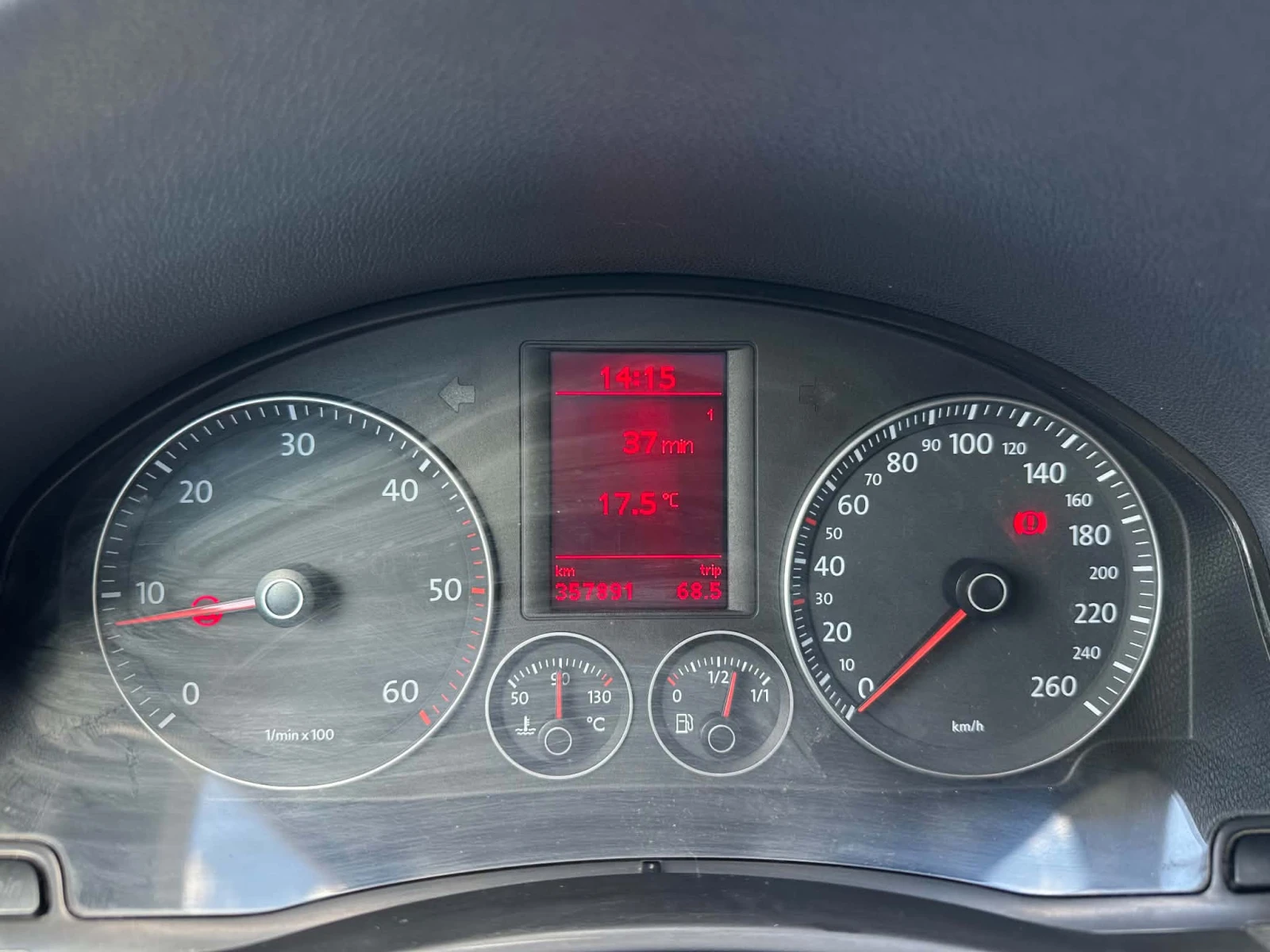 VW Golf, снимка 9 - Автомобили и джипове - 56153438