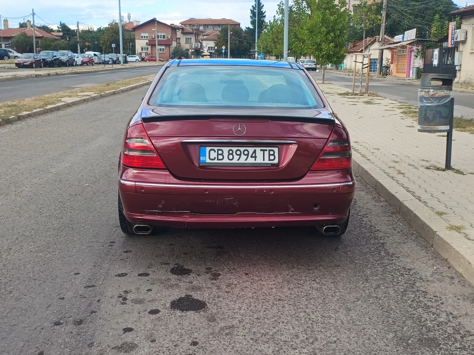 Mercedes-Benz E 270 2.7 CDI, снимка 4 - Автомобили и джипове - 56219223