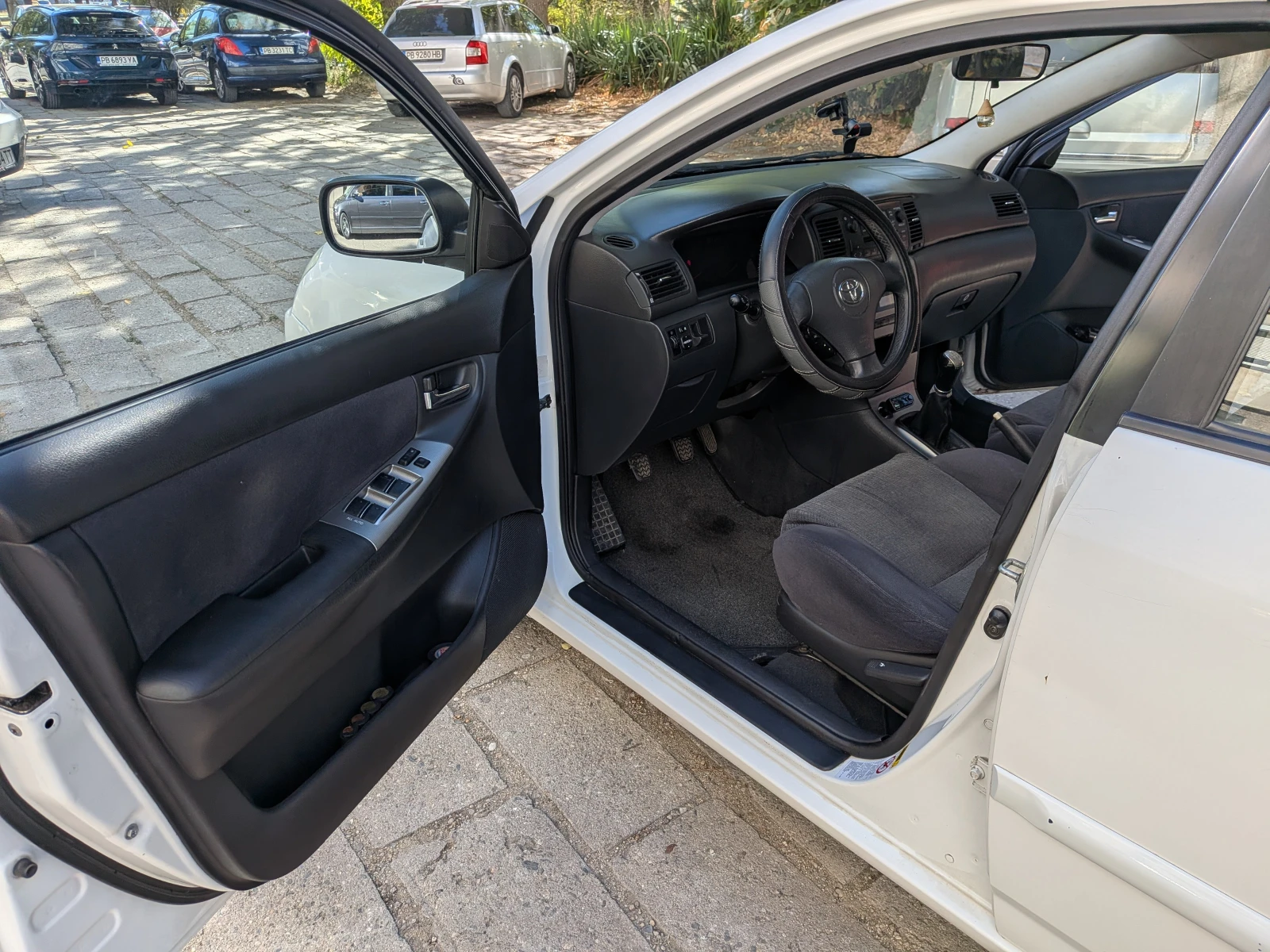 Toyota Corolla, снимка 14 - Автомобили и джипове - 56363940